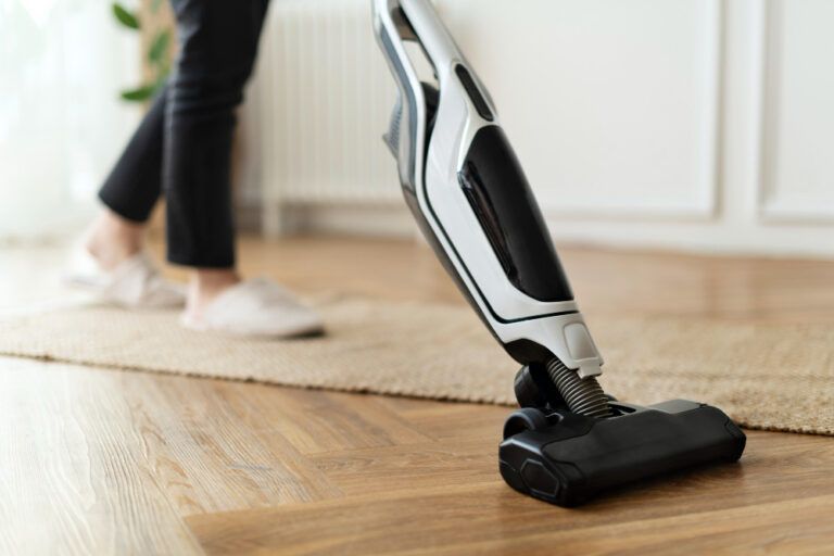 aspirateur balai